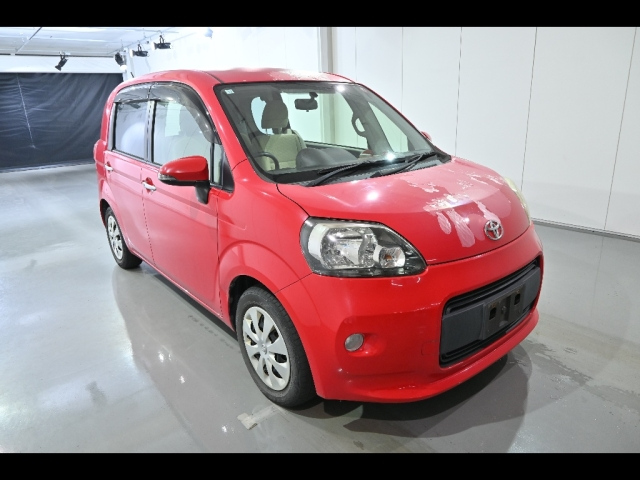 TOYOTA PORTE 2014