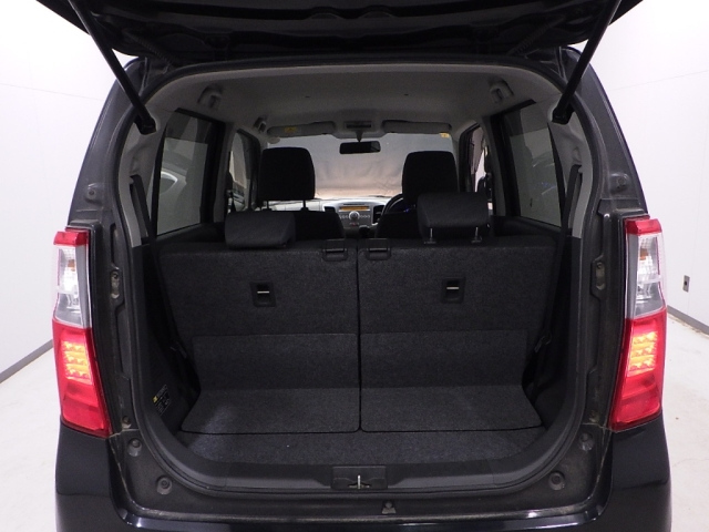 SUZUKI WAGON R 2013