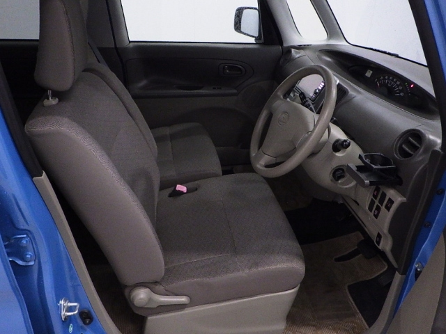 DAIHATSU TANTO 2012
