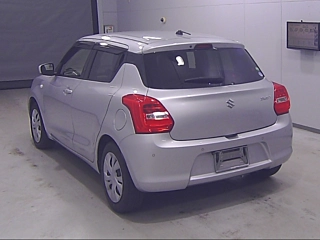 SUZUKI SWIFT 2021