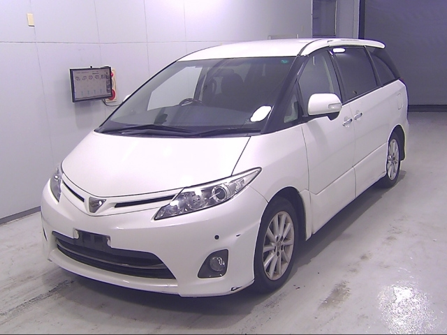 TOYOTA ESTIMA 2010