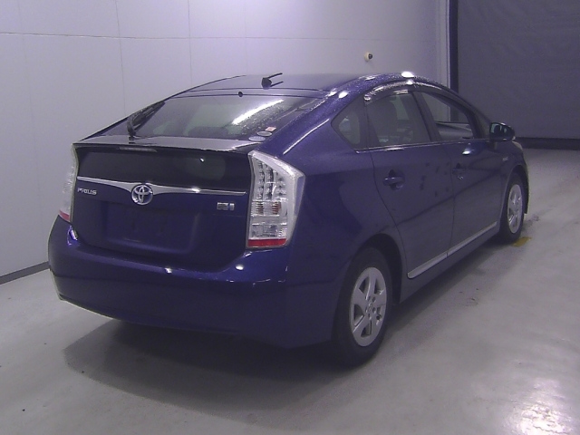 TOYOTA PRIUS 2010