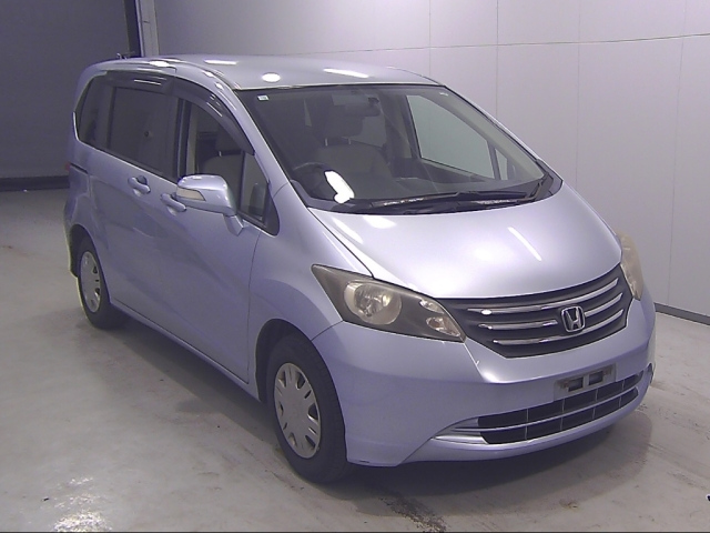 HONDA FREED 2008