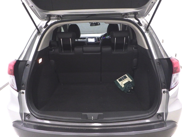 HONDA VEZEL 2015