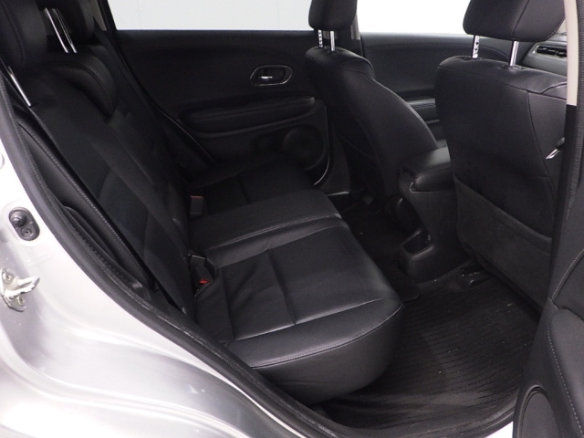 HONDA VEZEL 2015