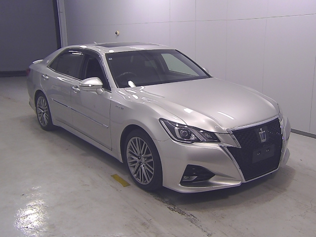 TOYOTA CROWN 2016
