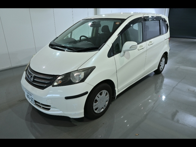 HONDA FREED 2008