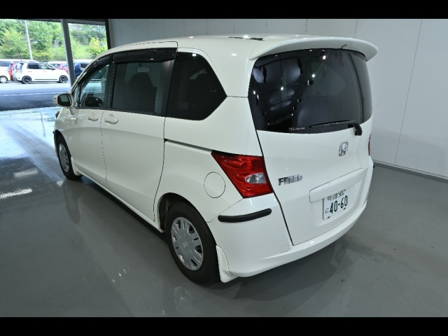 HONDA FREED 2008