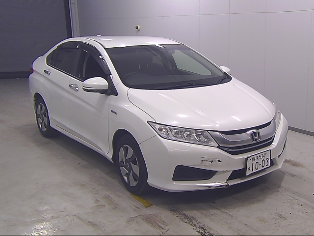 HONDA GRACE 2015