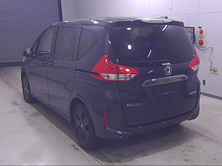 HONDA FREED 2022