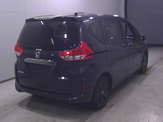 HONDA FREED 2022