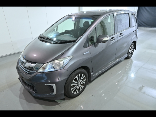HONDA FREED 2014