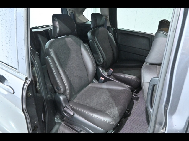 HONDA FREED 2014