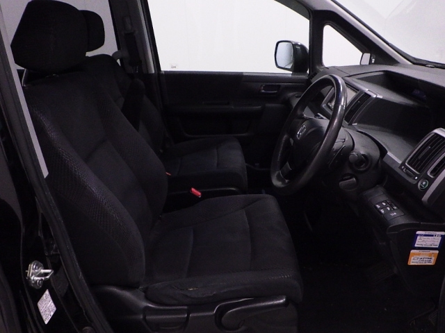 HONDA STEP WAGON 2010