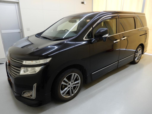 NISSAN ELGRAND 2013