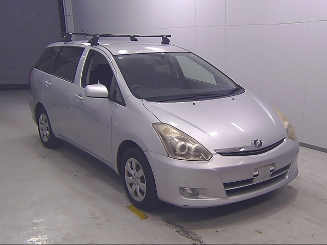 TOYOTA WISH 2008
