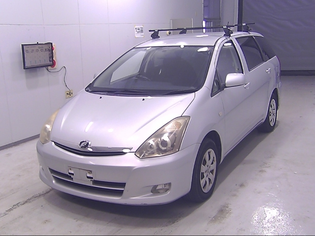TOYOTA WISH 2008