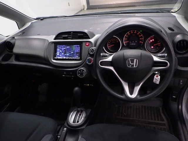 HONDA FIT 2010