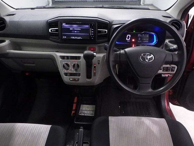 TOYOTA PIXIS EPOCH 2017