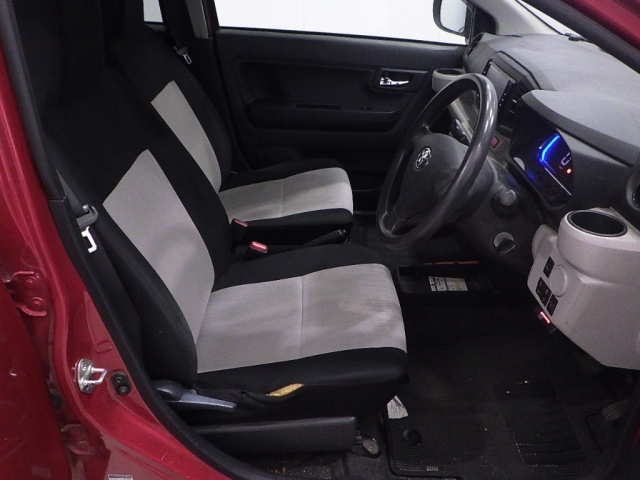 TOYOTA PIXIS EPOCH 2017