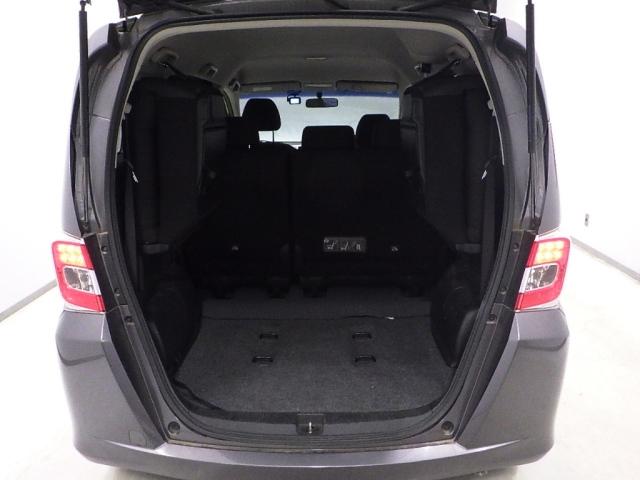 HONDA FREED 2014