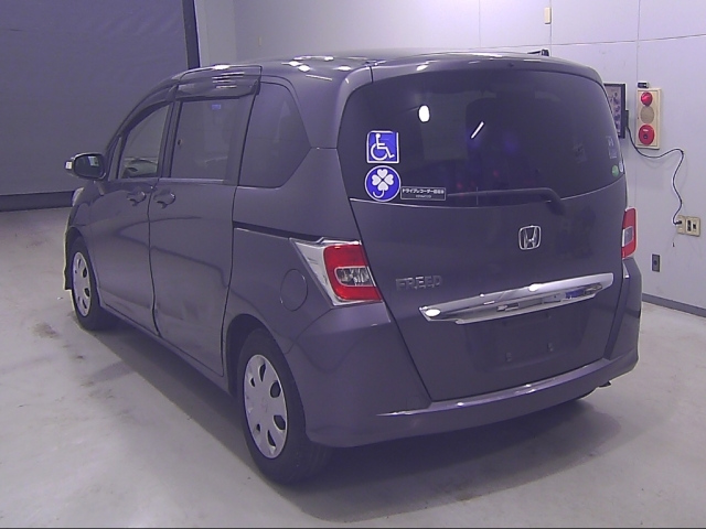 HONDA FREED 2014