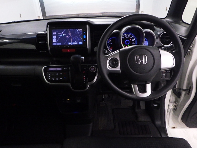 HONDA N BOX 2016