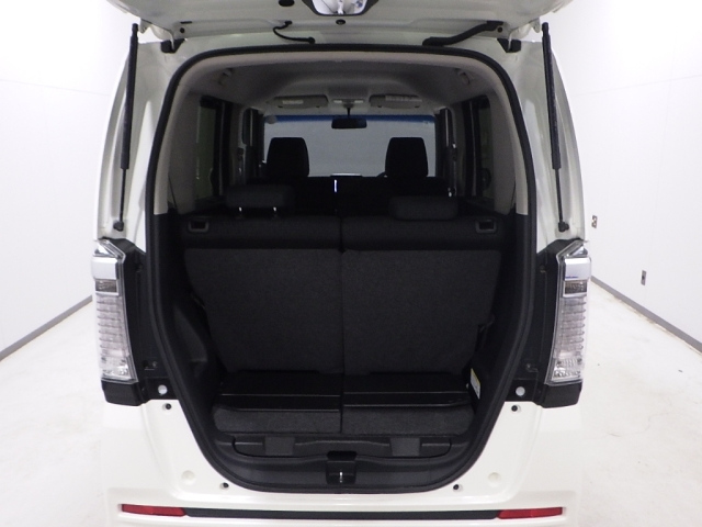 HONDA N BOX 2016