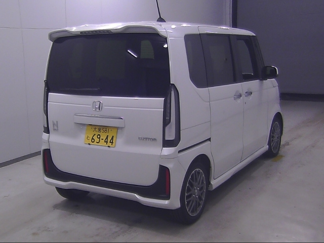 HONDA N BOX 2025