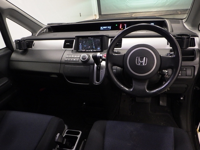 HONDA STEP WAGON 2009