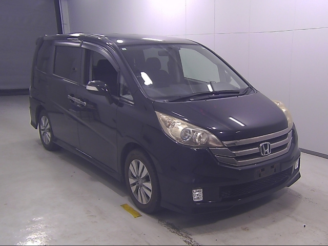 HONDA STEP WAGON 2009
