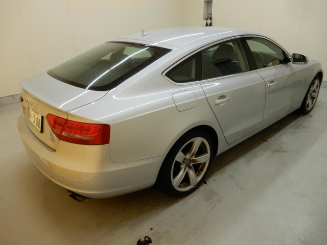 AUDI A5 2011