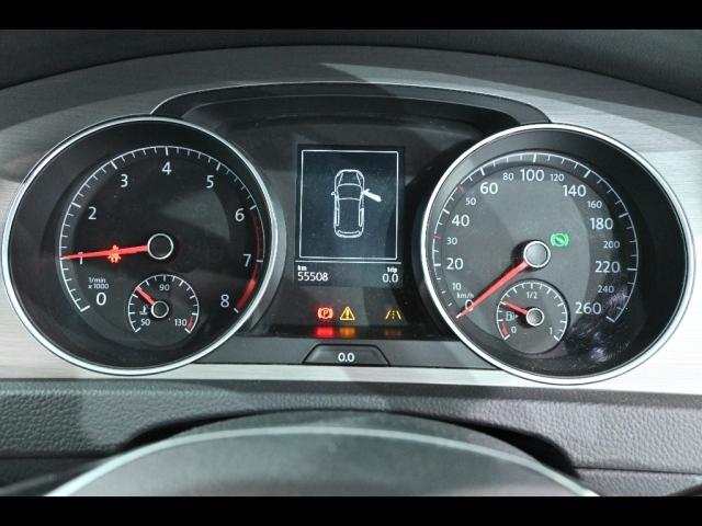 VOLKSWAGEN GOLF 2016