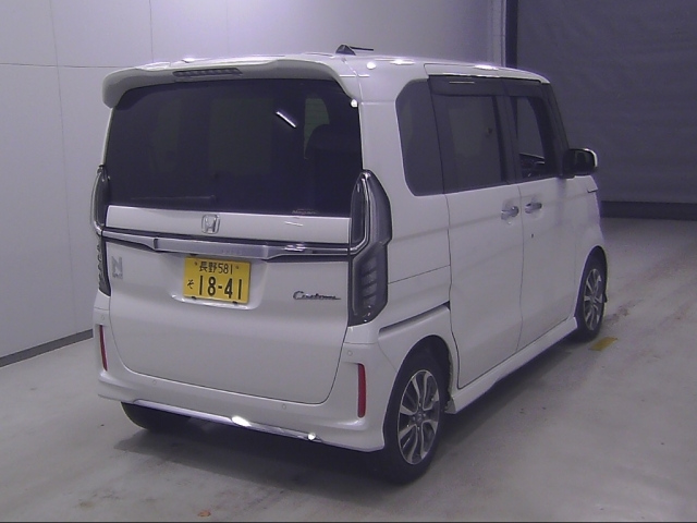 HONDA N BOX 2022