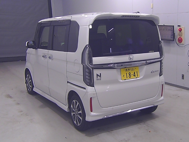HONDA N BOX 2022