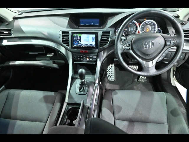 HONDA ACCORD WAGON 2011