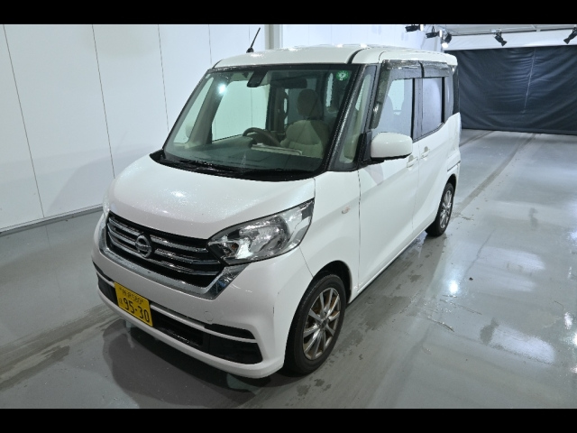 NISSAN DAYZ ROOX 2017