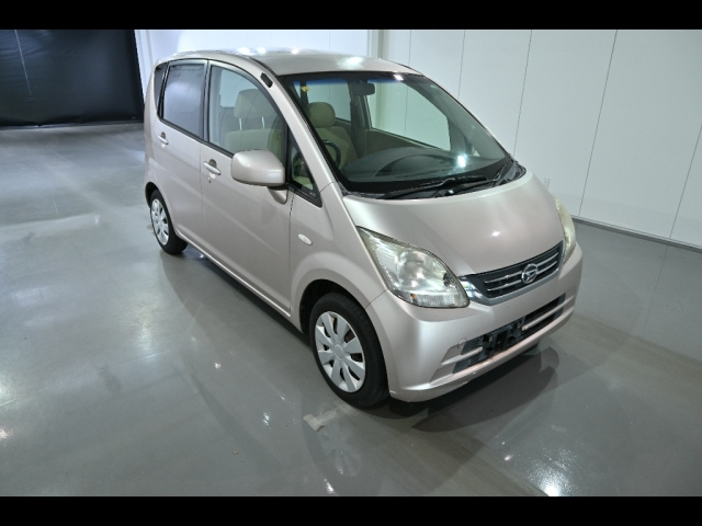 DAIHATSU MOVE 2010