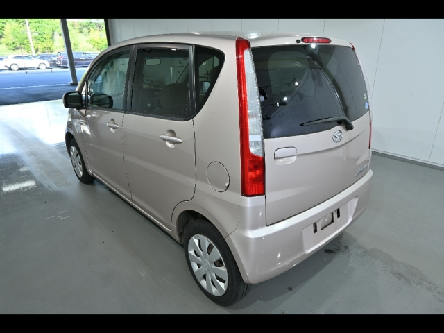 DAIHATSU MOVE 2010
