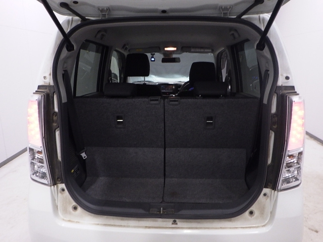 SUZUKI WAGON R 2013