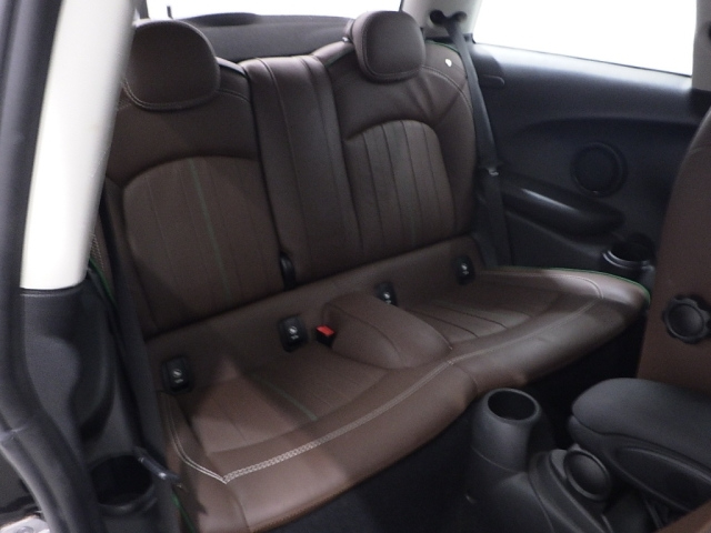 BMW MINI 2020