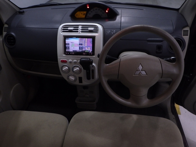 MITSUBISHI EK WAGON 2012