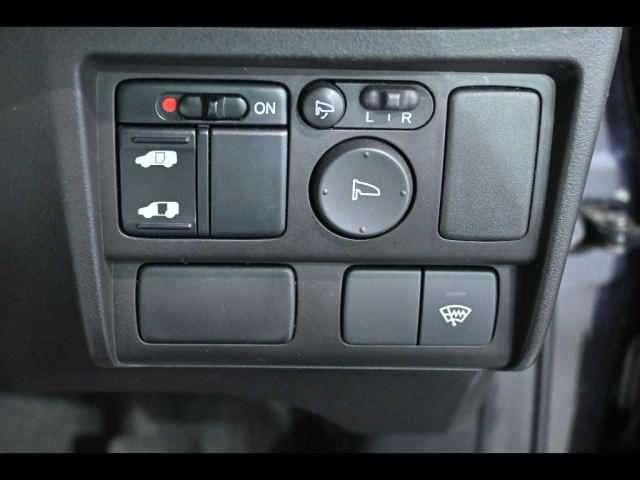 HONDA FREED 2010