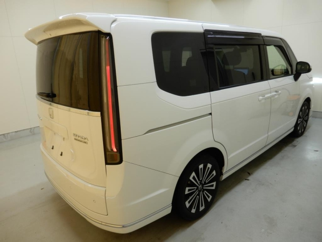 HONDA STEP WAGON 2022