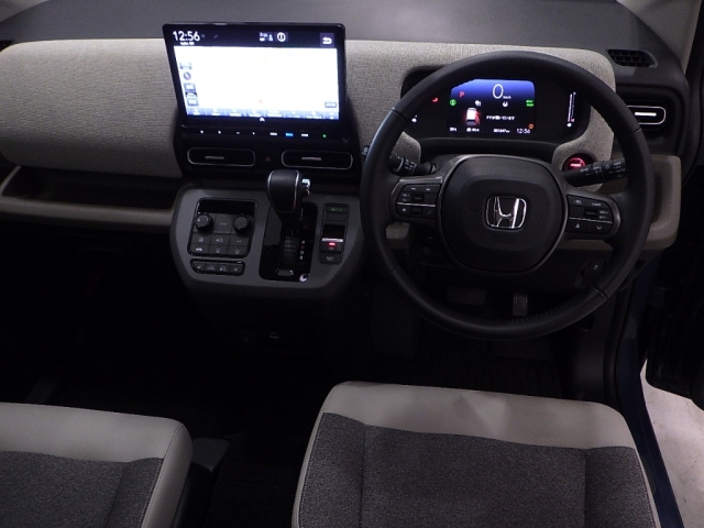 HONDA FREED 2024