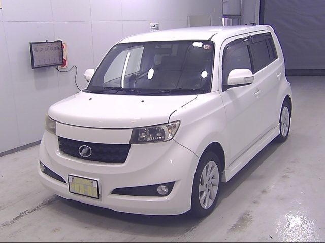 TOYOTA BB 2008