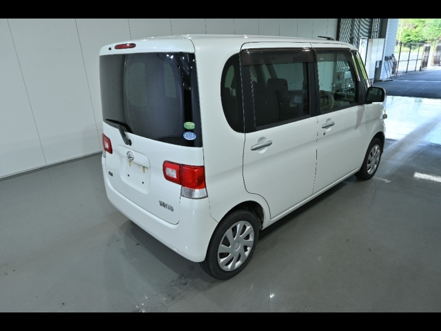 DAIHATSU TANTO 2012