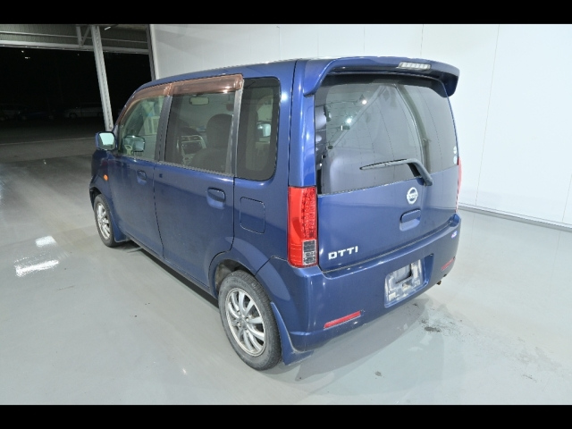NISSAN OTTI 2008