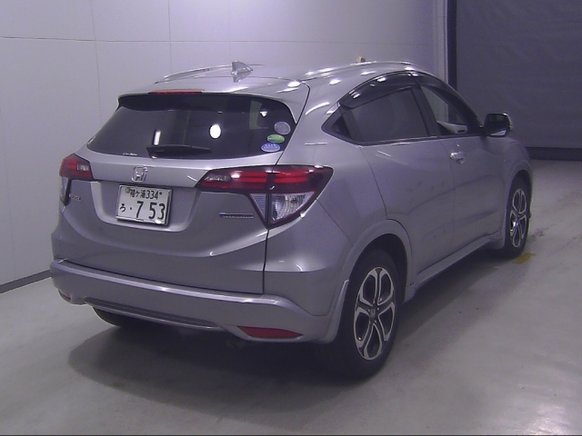 HONDA VEZEL 2016