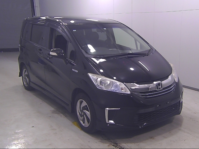 HONDA FREED 2016